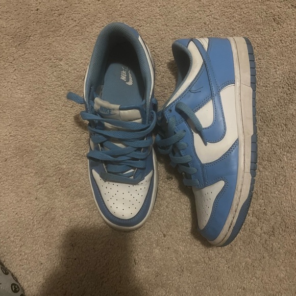 Nike Dunks - Picture 1 of 3